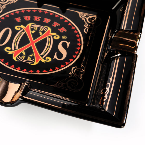 Black Series Ashtray – Fuente The OpusX Society by Manny Iriarte