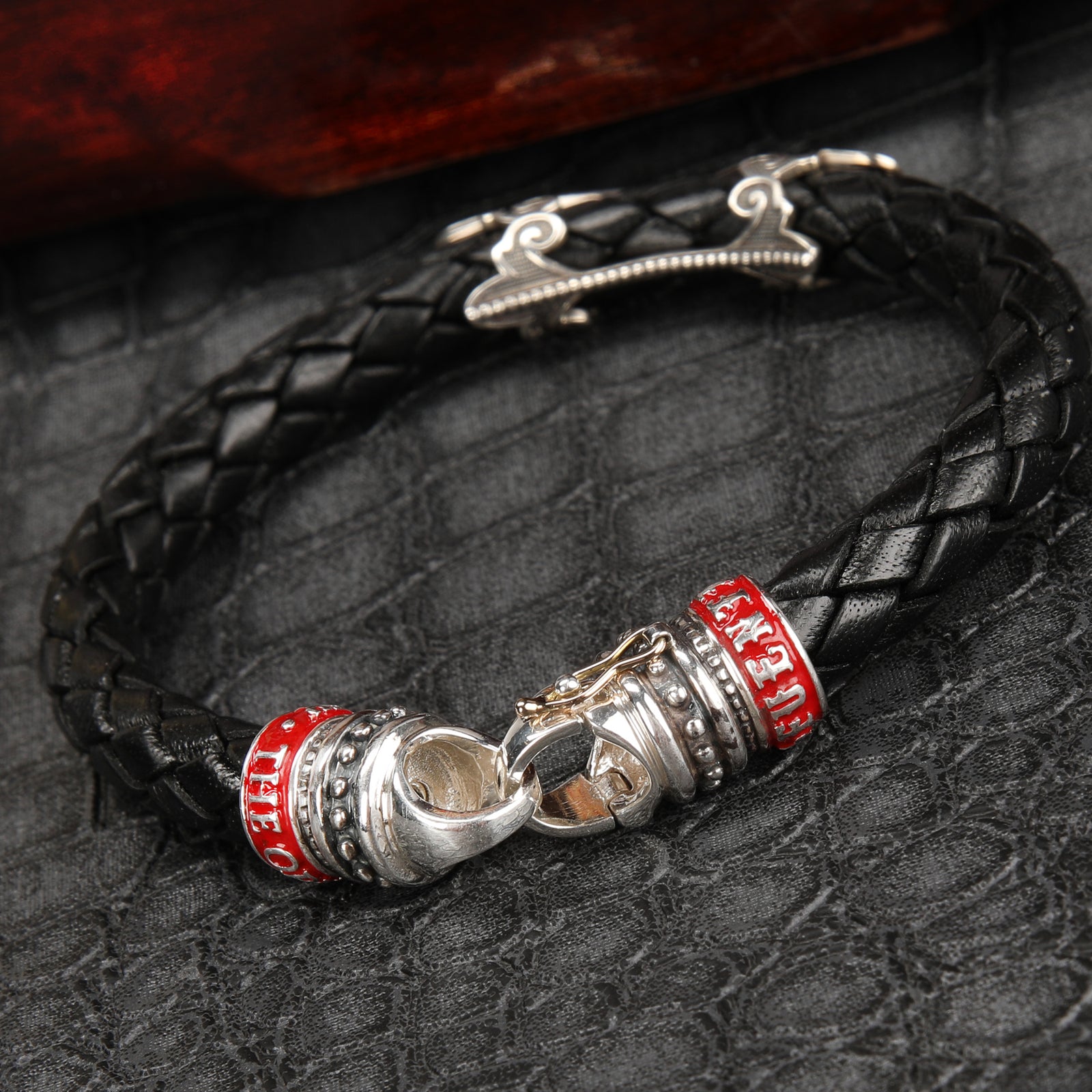 Leather Bracelet Black – Fuente The OpusX Society by Manny Iriarte