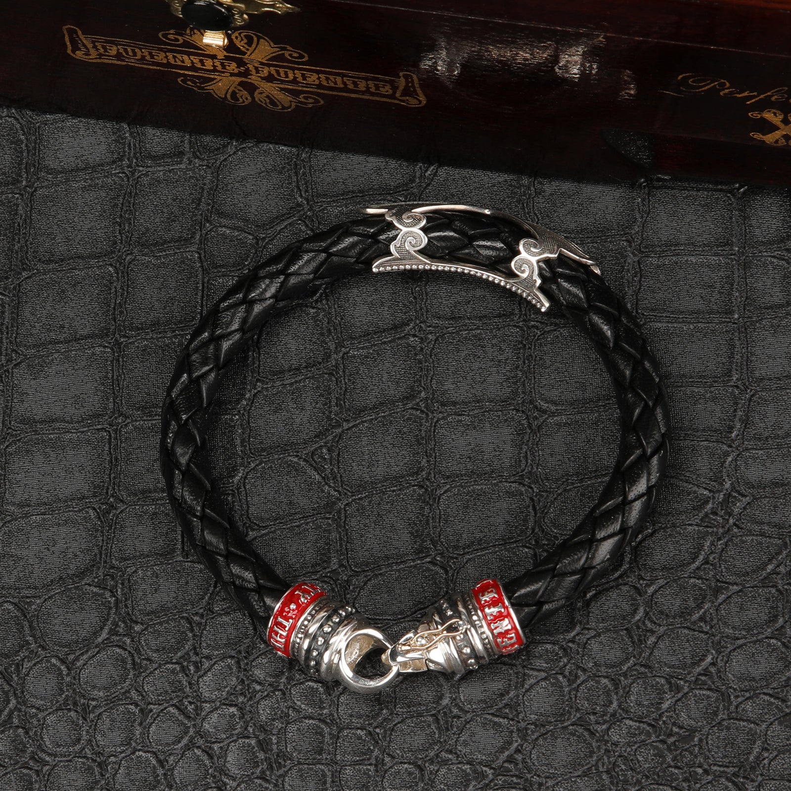 Leather Bracelet Black – Fuente The OpusX Society by Manny Iriarte